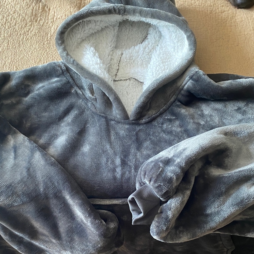 Cozy Gray women’s Hooded Jacket